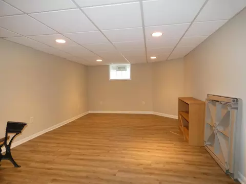 237 Harrison Ave, Trenton, MI 48183 photo 46