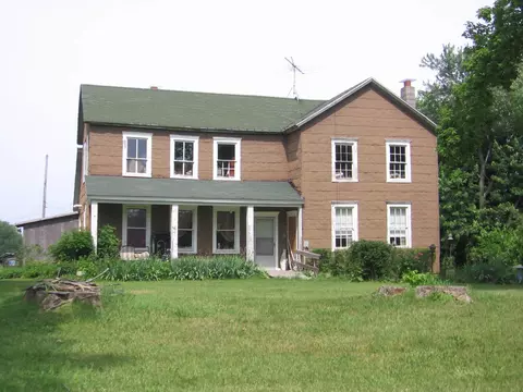 19800 Kluver Rd, New Buffalo, MI 49117