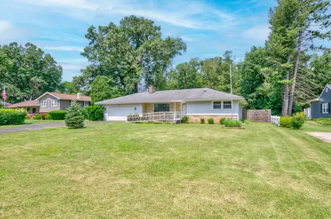 2912 Horton Rd, Jackson, MI 49203