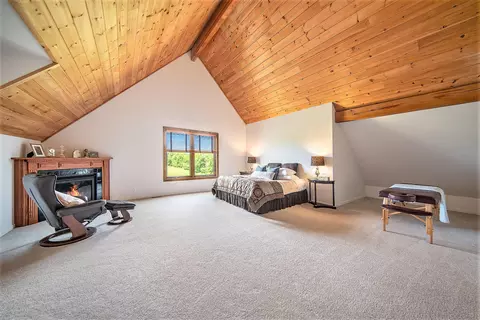 Bedroom - 12468 Stephenson Rd, Brooklyn, MI 49230 photo 3 of 7