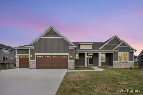 15703 Gardenton Ct, Grand Haven, MI 49417