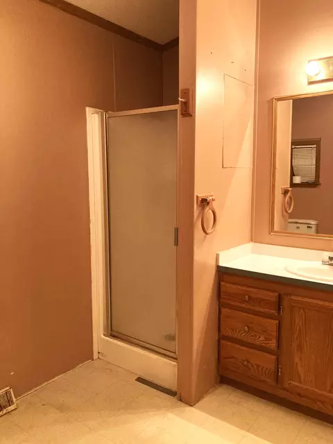 532 S 2nd St, Edmore, MI 48829 photo 13