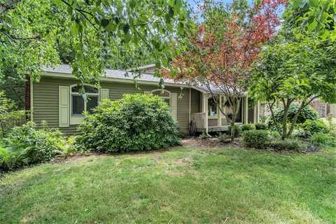 440 Adapointe Dr SE, Ada, MI 49301 photo 4