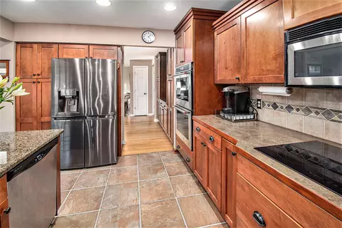440 Adapointe Dr SE, Ada, MI 49301 photo 12