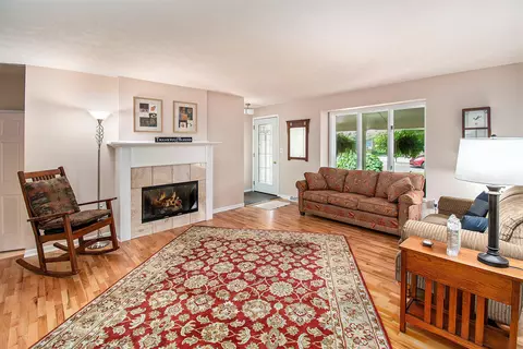 440 Adapointe Dr SE, Ada, MI 49301 photo 5