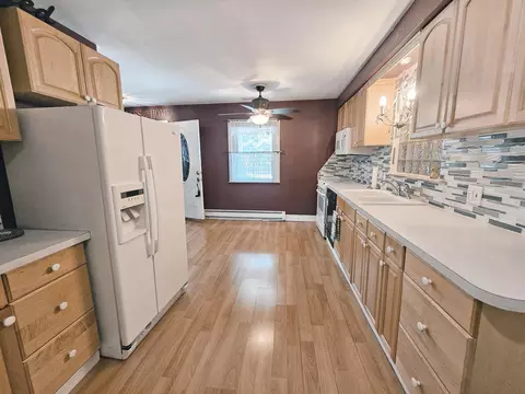 9060 Mason St, Taylor, MI 48180 photo 7