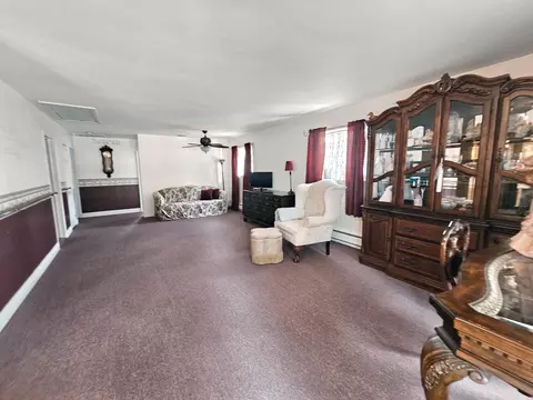 9060 Mason St, Taylor, MI 48180 photo 4