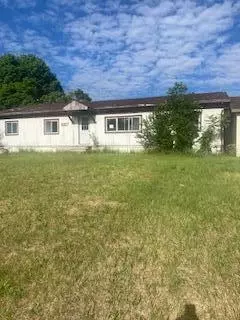 68070 County Farm Rd, Sturgis, MI 49091