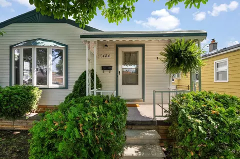 484 Park Ave, Lincoln Park, MI 48146