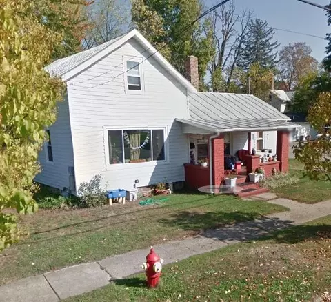 76 Harrison St, Coldwater, MI 49036
