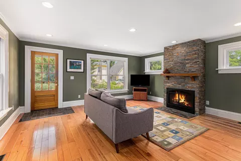 910 Bath St #`, Ann Arbor, MI 48103 photo 9
