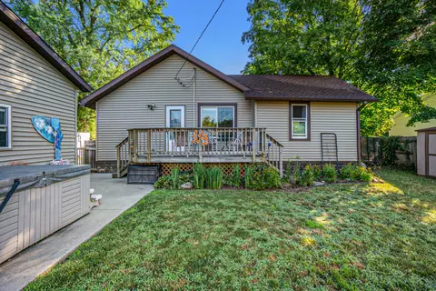 403 Union St, Plainwell, MI 49080 photo 21