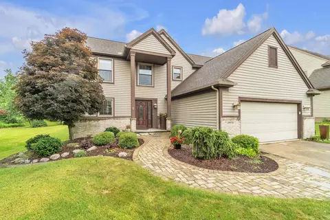 3970 Highlander Way E, Ann Arbor, MI 48108 photo 2