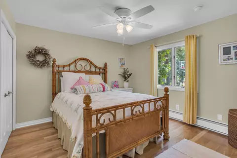 Bedroom - 325 Highland Dr, Jackson, MI 49201 photo 4 of 14