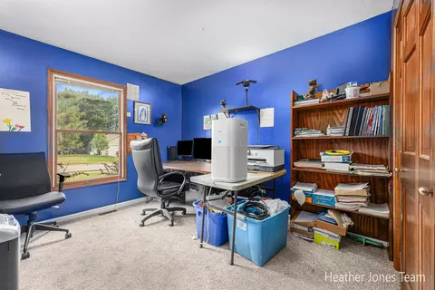 1415 6th St, Belding, MI 48809 photo 17