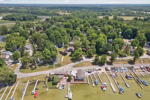 View/Area - 216 Sunset Blvd, Crystal, MI 48818 photo 10 of 22