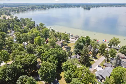 View/Area - 216 Sunset Blvd, Crystal, MI 48818 photo 8 of 22