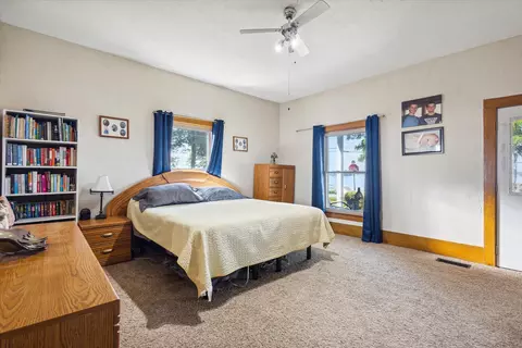 Bedroom - 216 Sunset Blvd, Crystal, MI 48818 photo 3 of 11