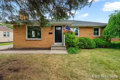 1843 Griggs St SE, Grand Rapids, MI 49506
