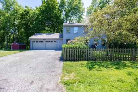 420 N Monroe St, Blissfield, MI 49228