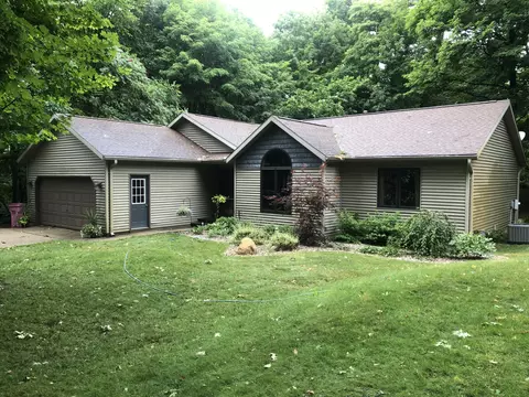 22140 Robins Way, Mattawan, MI 49071