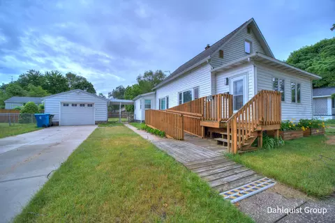 2165 Morton Ave, Muskegon, MI 49441