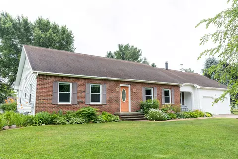193 Holiday Dr, Ionia, MI 48846