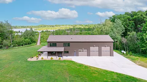 8295 S Jackson Rd, Clarklake, MI 49234