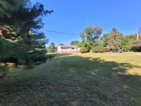 5502 Benton Rd, Jackson, MI 49201 photo 8