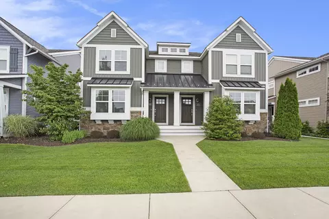 4686 Macatawa Legends Blvd #10, Holland, MI 49424