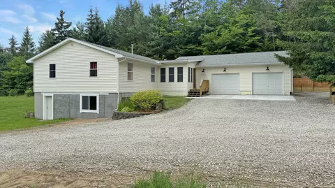 1844 E 28 Rd, Cadillac, MI 49601