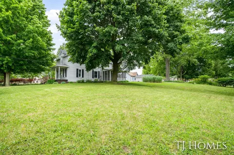 932 James St, Belding, MI 48809 photo 29