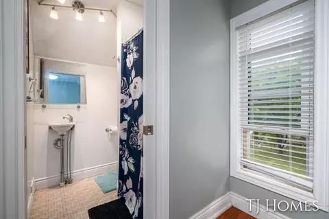932 James St, Belding, MI 48809 photo 21