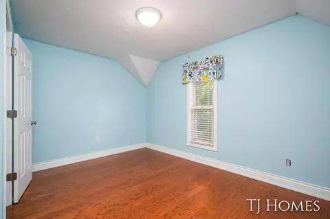 932 James St, Belding, MI 48809 photo 18
