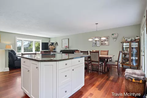 5805 Conklin Rd, Lowell, MI 49331 photo 5