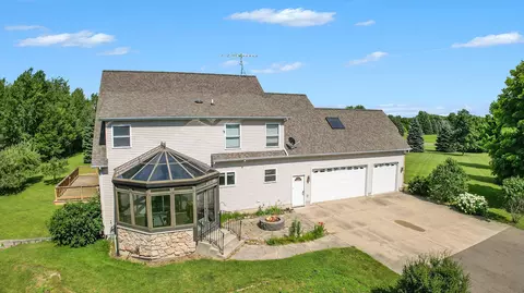 2325 Kristen Way, Charlotte, MI 48813