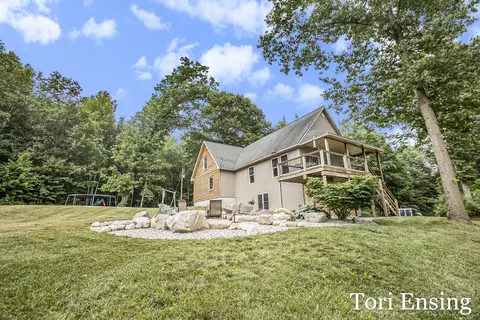 9634 Amsden Rd, Fenwick, MI 48834 photo 3