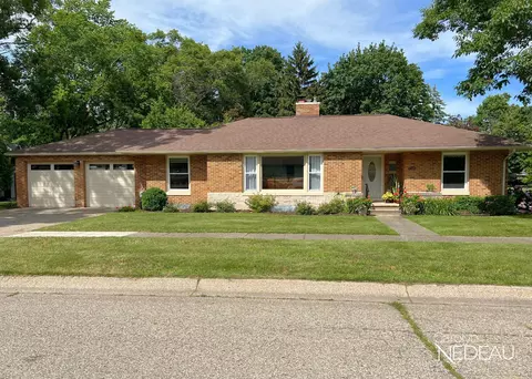 602 Linderman Rd, North Muskegon, MI 49445
