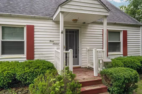 316 W Patterson St, Tecumseh, MI 49286 photo 5