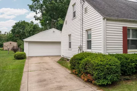 316 W Patterson St, Tecumseh, MI 49286 photo 6