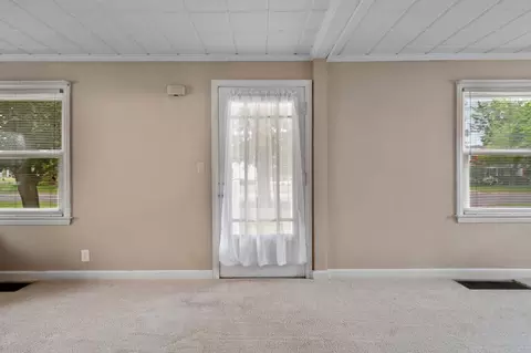 316 W Patterson St, Tecumseh, MI 49286 photo 8
