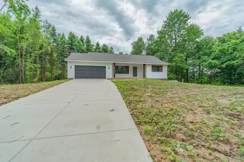 3720 Schermerhorn Lk Dr, Allegan, MI 49010