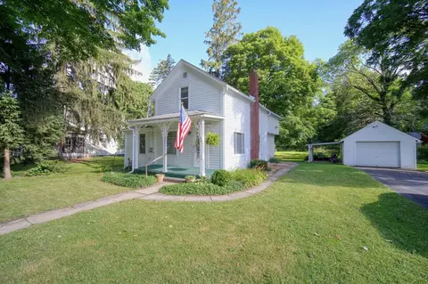 320 Hanover St, Concord, MI 49237