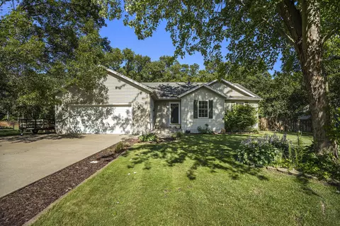 114 Serra Ct, Muskegon, MI 49442