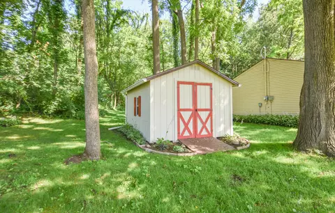 5592 Paradise Dr, Reading, MI 49274 photo 3
