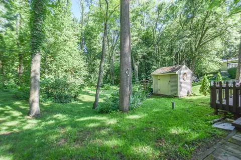 5592 Paradise Dr, Reading, MI 49274 photo 4
