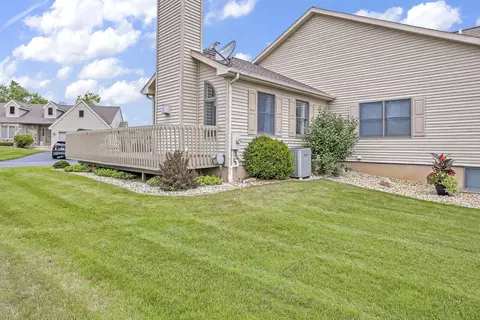 4233 Fairway Ln, Jackson, MI 49201 photo 4