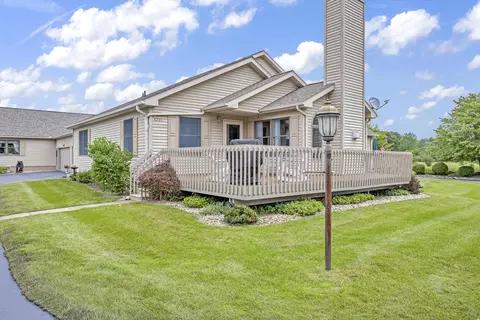 4233 Fairway Ln, Jackson, MI 49201 photo 3