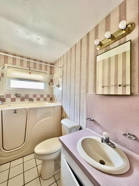1818 Mcphail St, Flint, MI 48503 photo 41