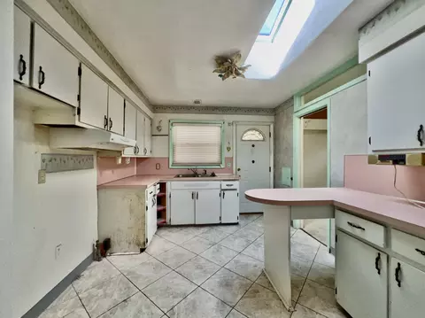 1818 Mcphail St, Flint, MI 48503 photo 23